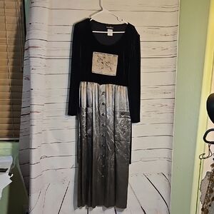 Positive Attitude Black Velvet Ombre Button Front Dress Floral Accent‎ Size M